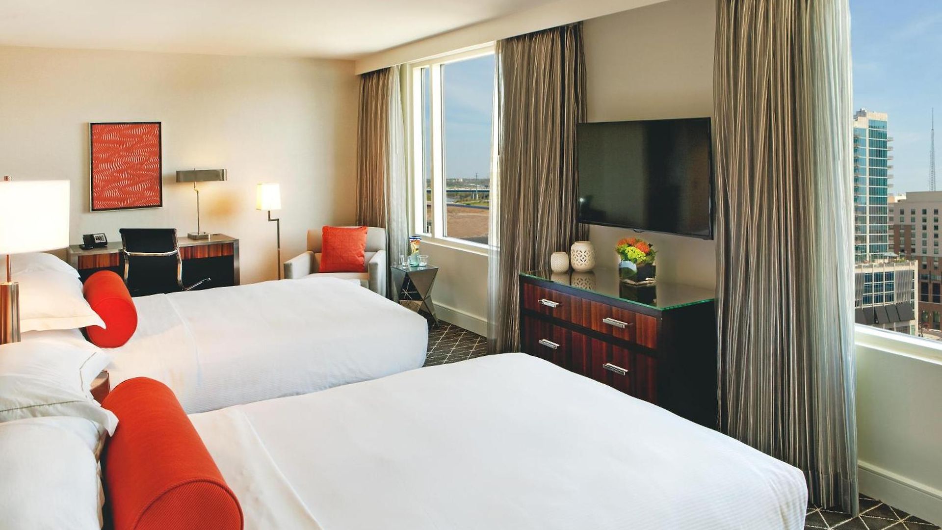 Hotel Hilton Downtown 4*