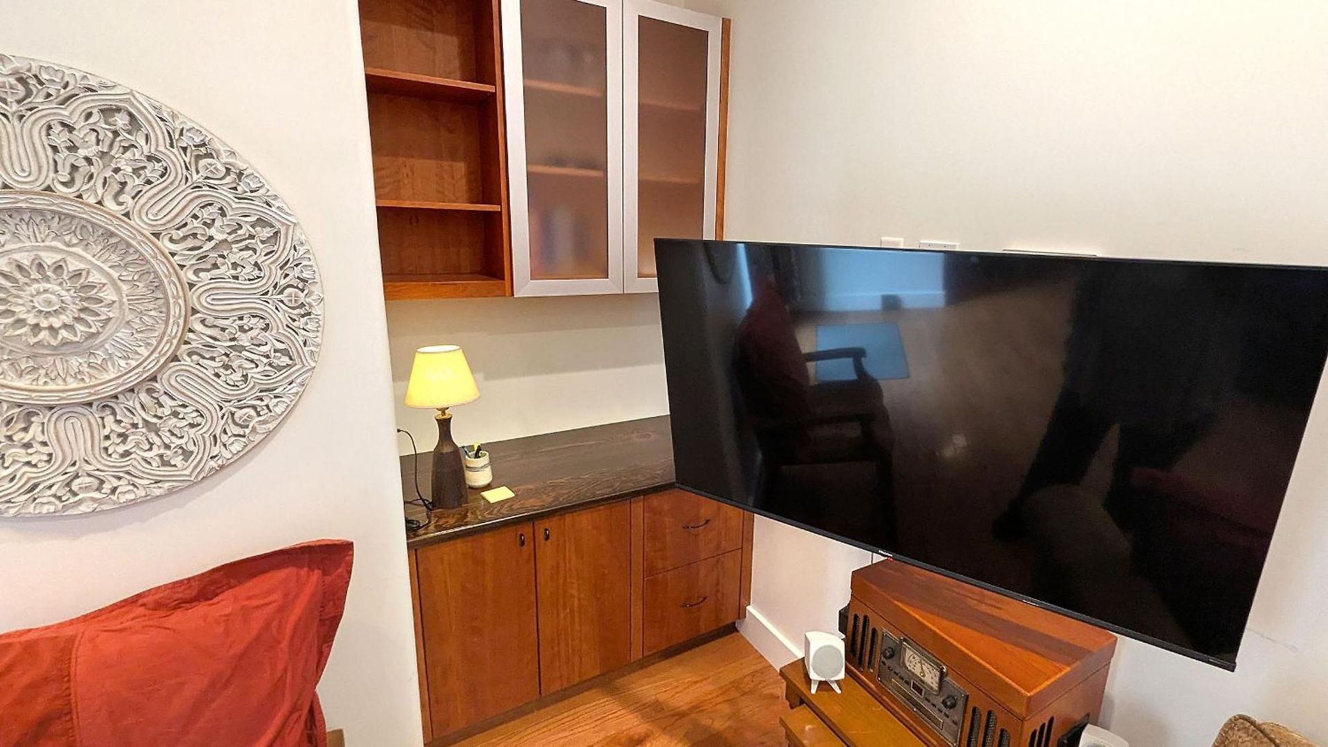 Westwood Shed In By Geodis Vanderbilt Belmont, 1 Accessible Apartment *