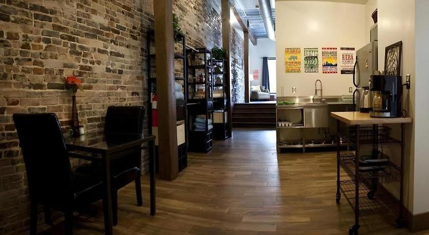 Downtown - Adults Only Nashville