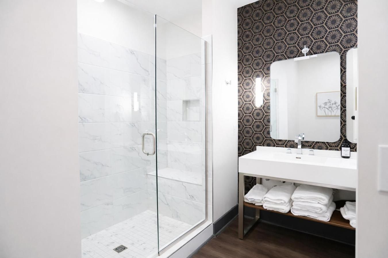Apartment The Muse - Modern 2br With Private Balcony And Rooftop Access Nashville