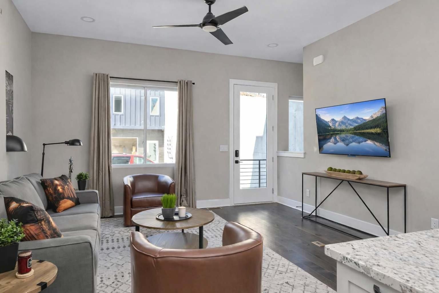 Gorgeous New Nash - Rooftop Views - Hot Tub * Nashville