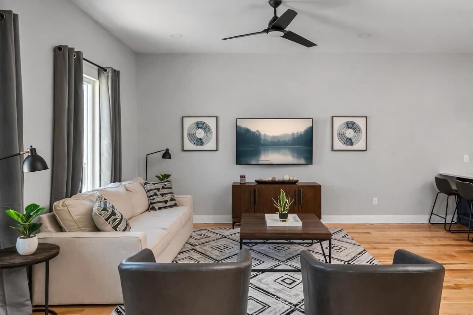 Spacious Nash For 12 Guests With Rooftop Views And Hot Tub * Nashville
