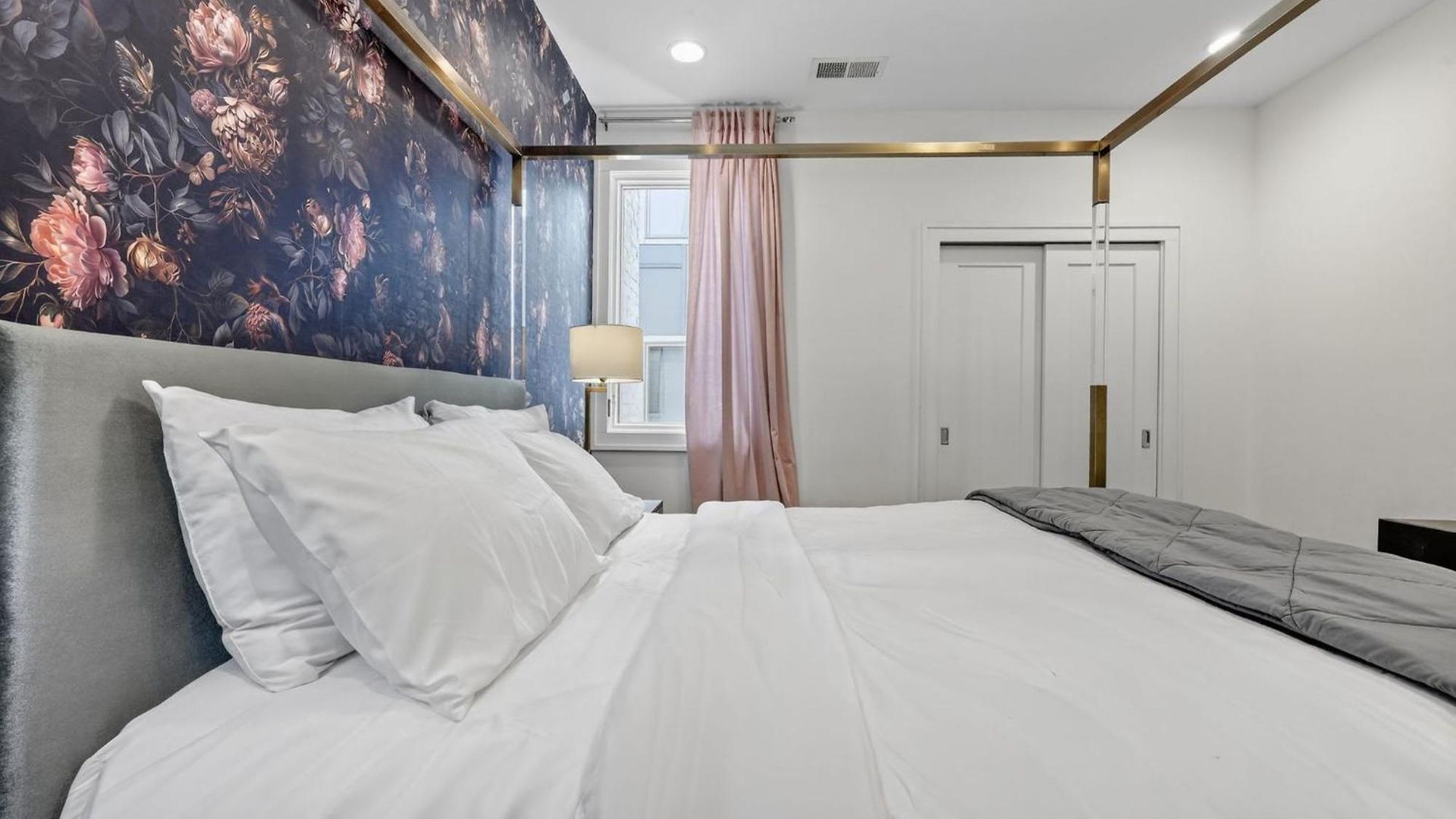 Designer - The Gulch - Private Rooftop Nashville