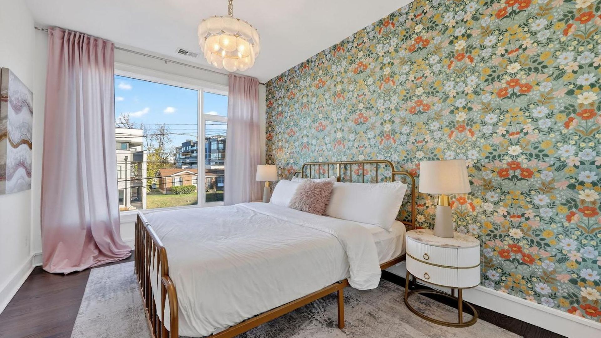 Designer - The Gulch - Private Rooftop