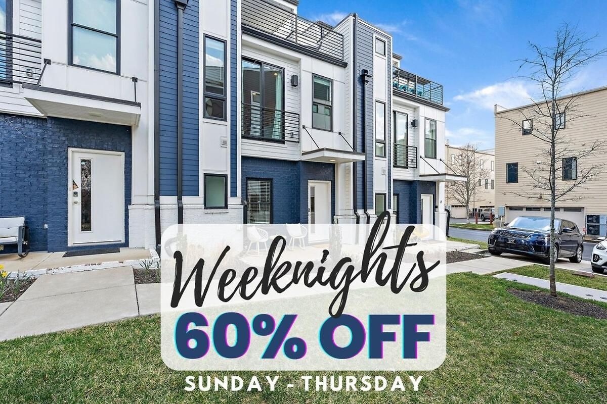 Holiday home Lucky 7 - Hip East Nash Townhouse & Rooftop Deck *