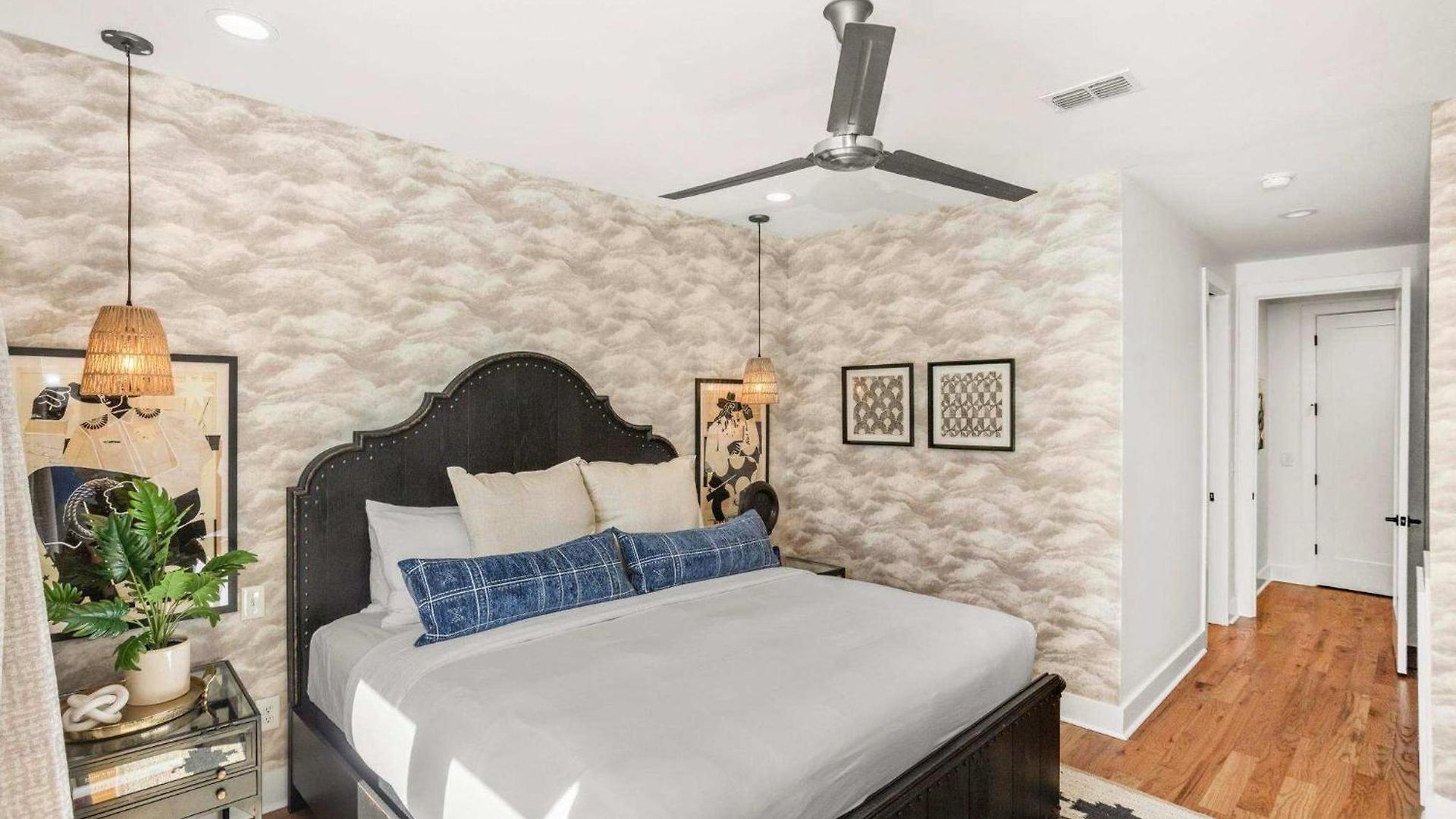 Prime Spot Minutes To 12 South Gulch & Broadway Holiday home Nashville