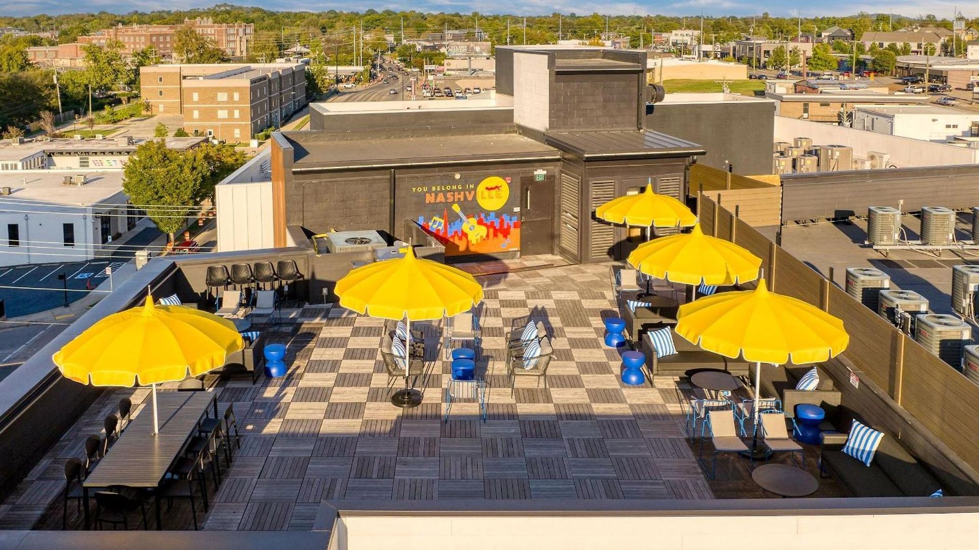 Carter Buyout - 2 Units By Avantstay Nashville