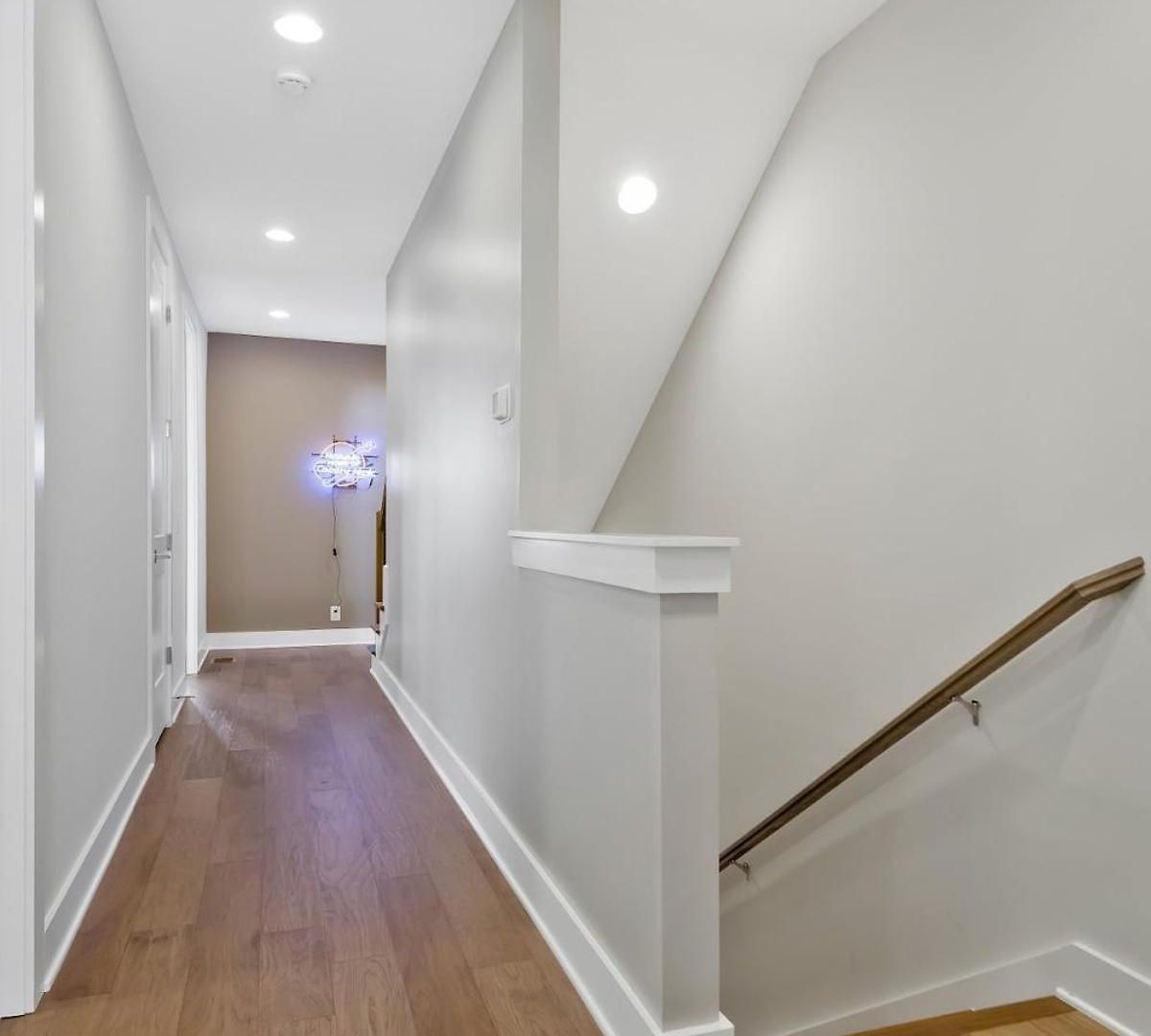 Holiday home Music Mansion! 2mi To Broadway, 12 Beds