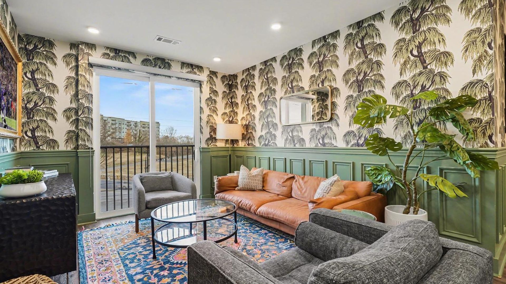 Petal & Palm-rooftop Patio & Gym-mins To Broadway Holiday home