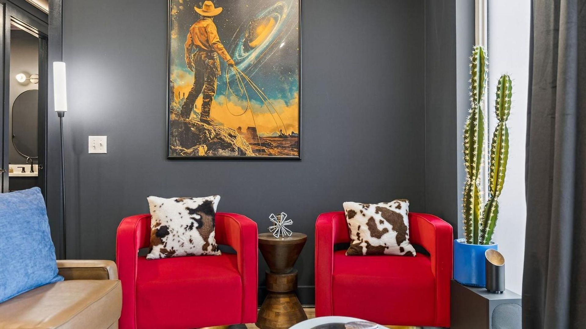 Cosmic Cowboy By Avantstay Apartment