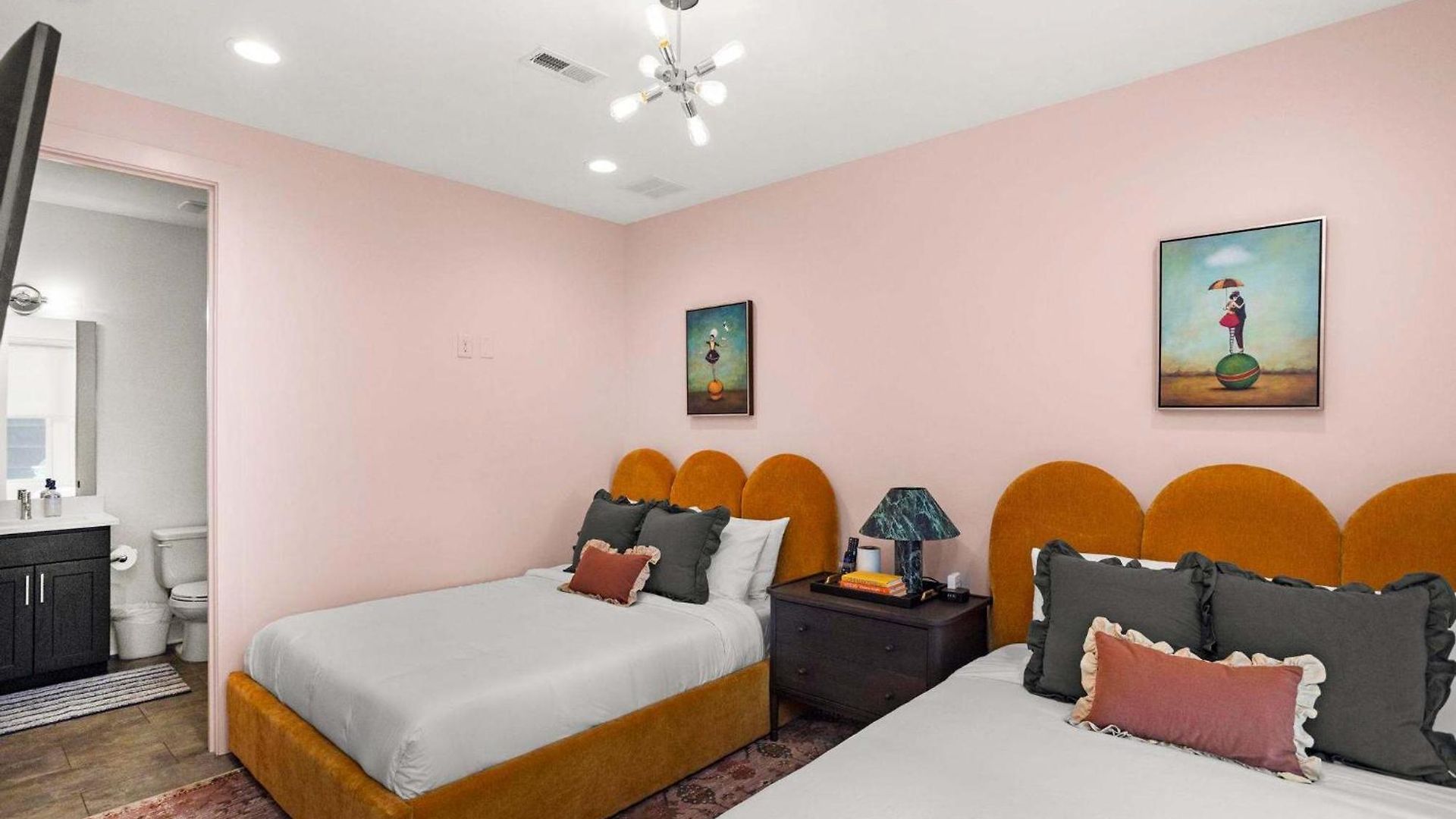 Holiday home Great Location Near Gulch 12 South & Broadway *