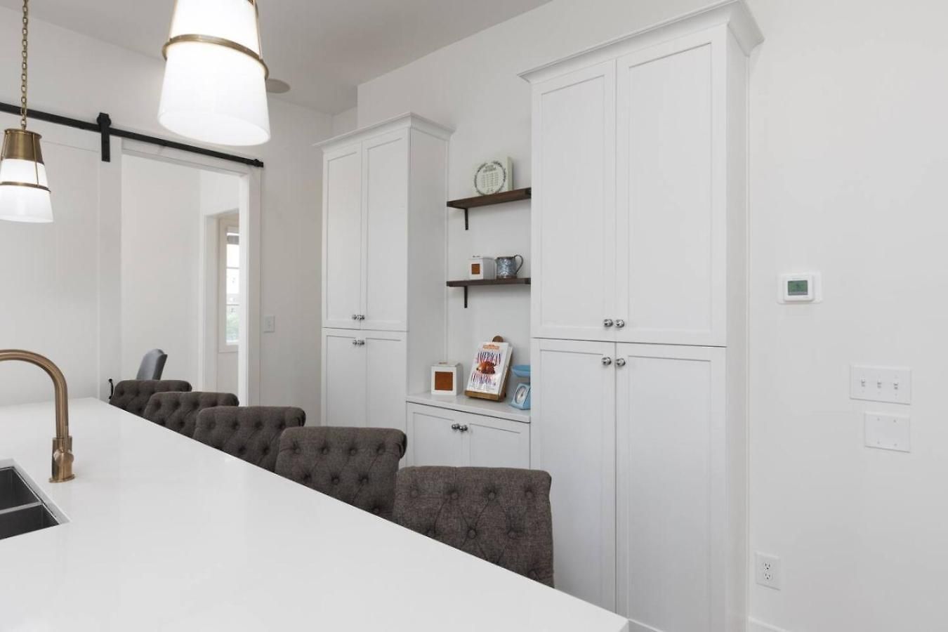 Townhome With Rooftop Garage Pool Table By Belmont And Vanderbilt * Nashville