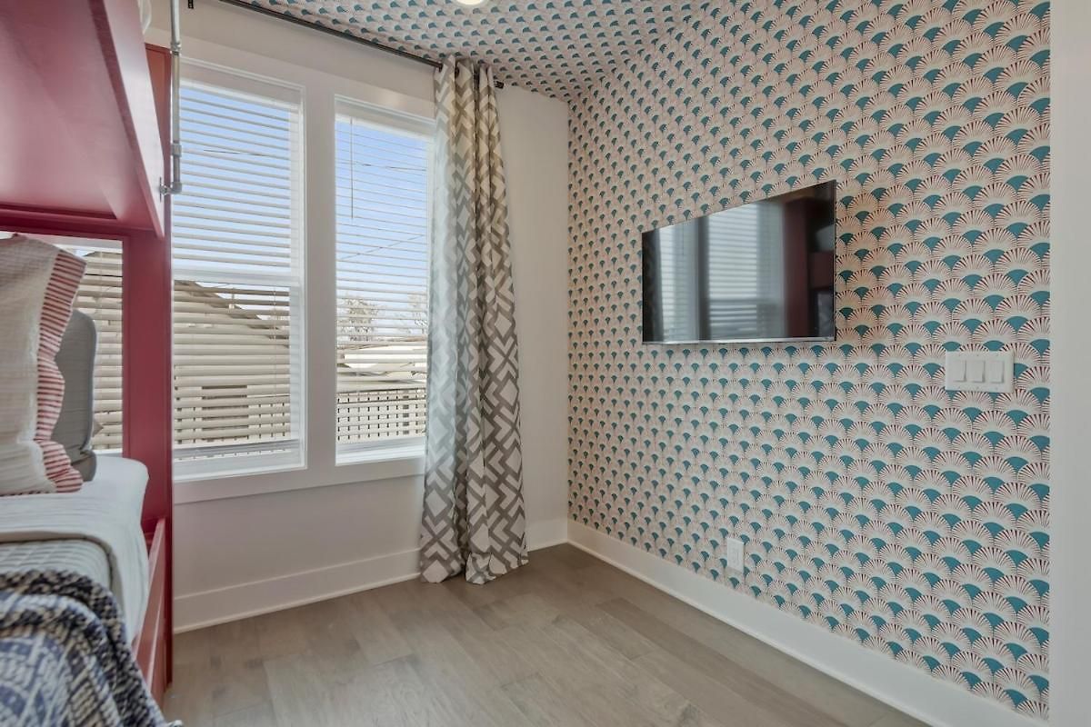 Holiday home Music Mansion! 2mi To Broadway, 12 Beds