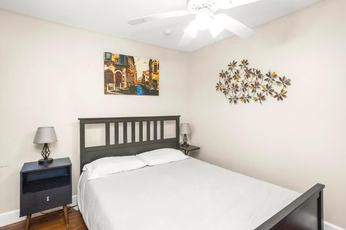 Upper Unit Retreat Pet-friendly Holiday home *