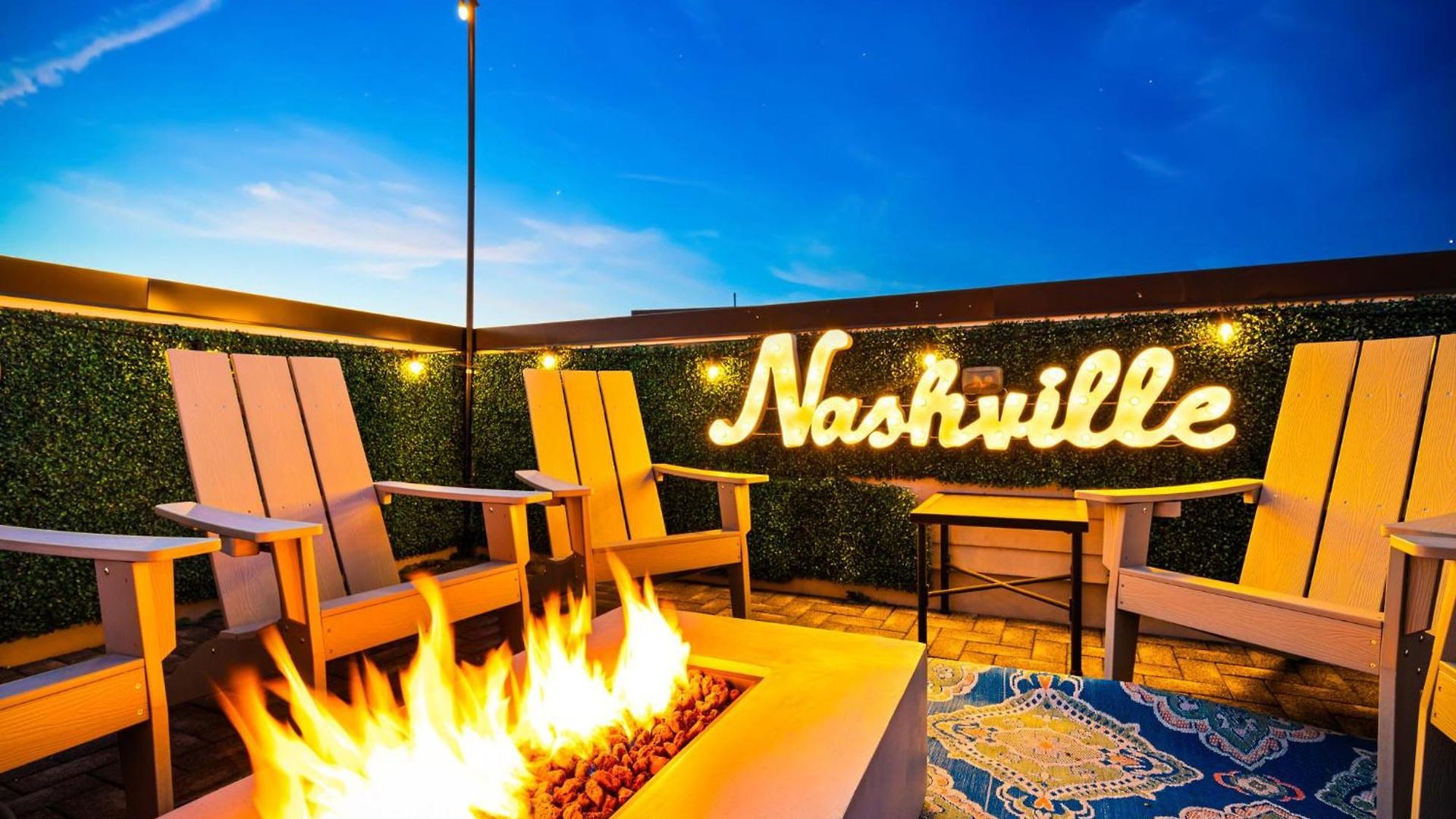 Argyle Rooftop Retreat Nashville