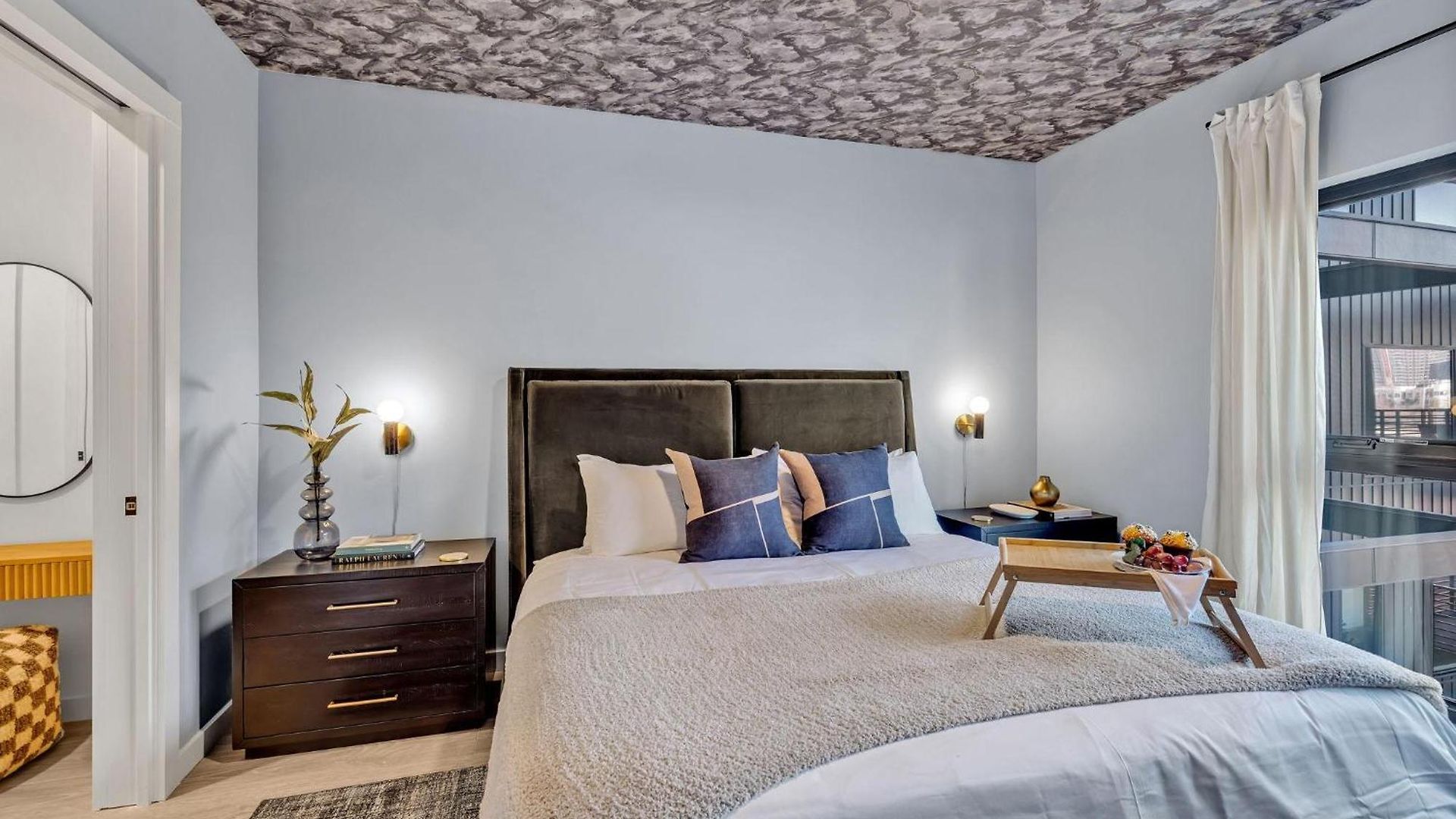 Hyve-anthem-private Balconies-walk To Broadway Nashville