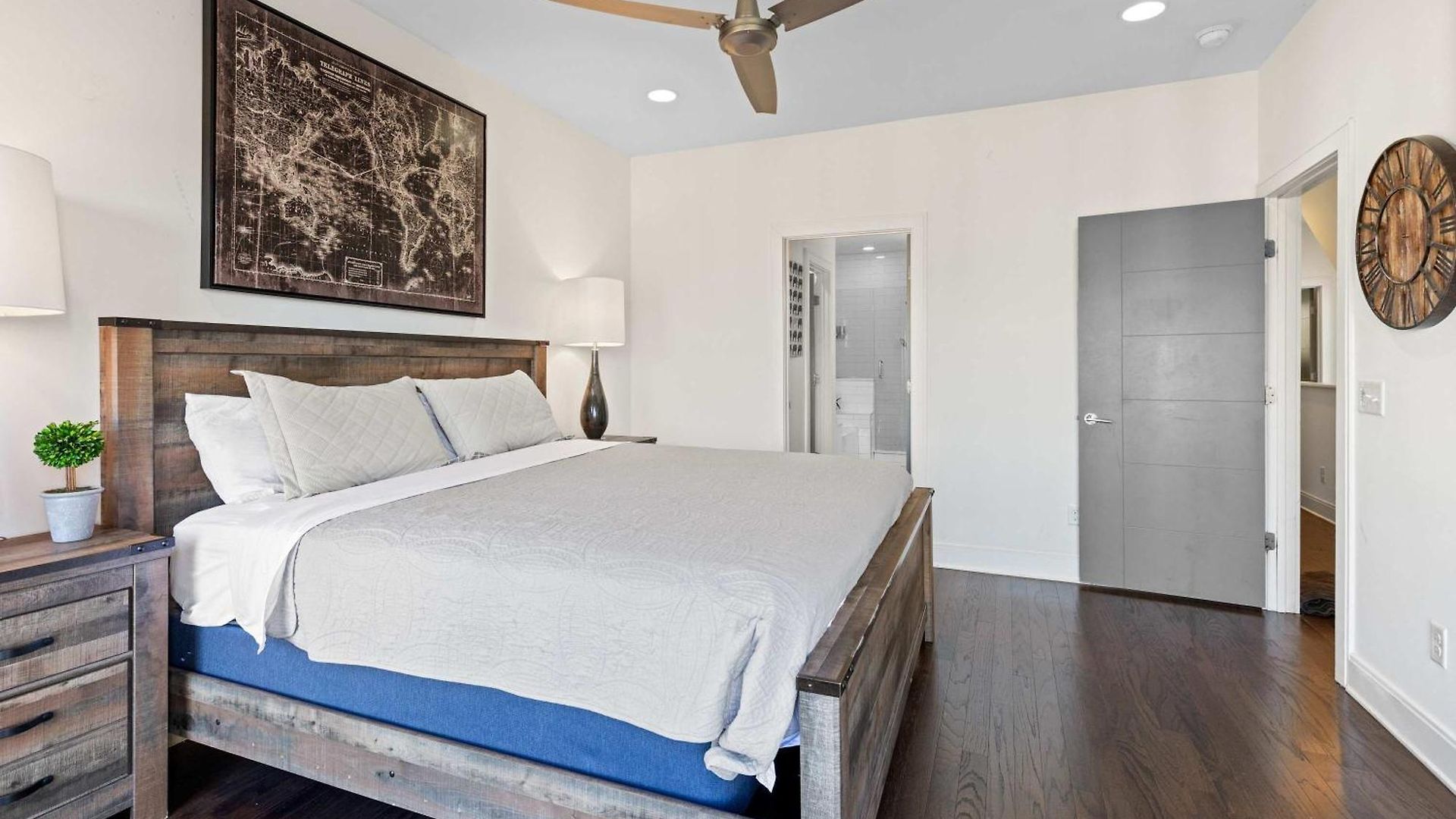 With Stunning Rooftop Views *