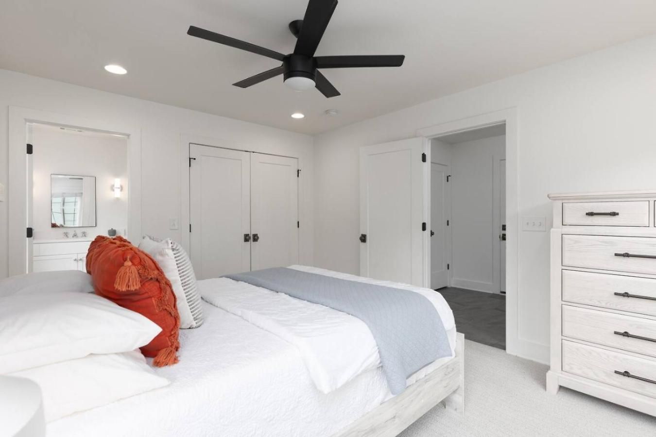 Holiday home Townhome With Rooftop Garage Pool Table By Belmont And Vanderbilt