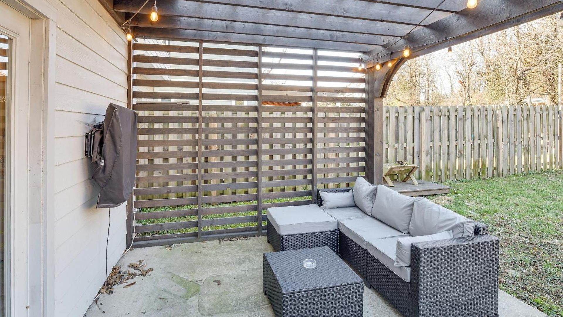 Holiday home Retro Disco Haven Near Downtown Nash! Nashville