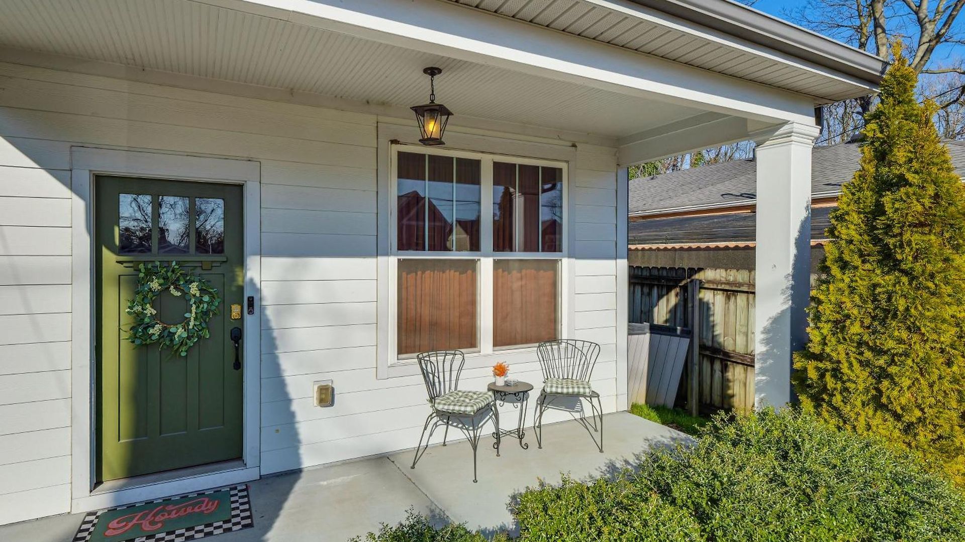 Retro Disco Haven Near Downtown Nash! Holiday home