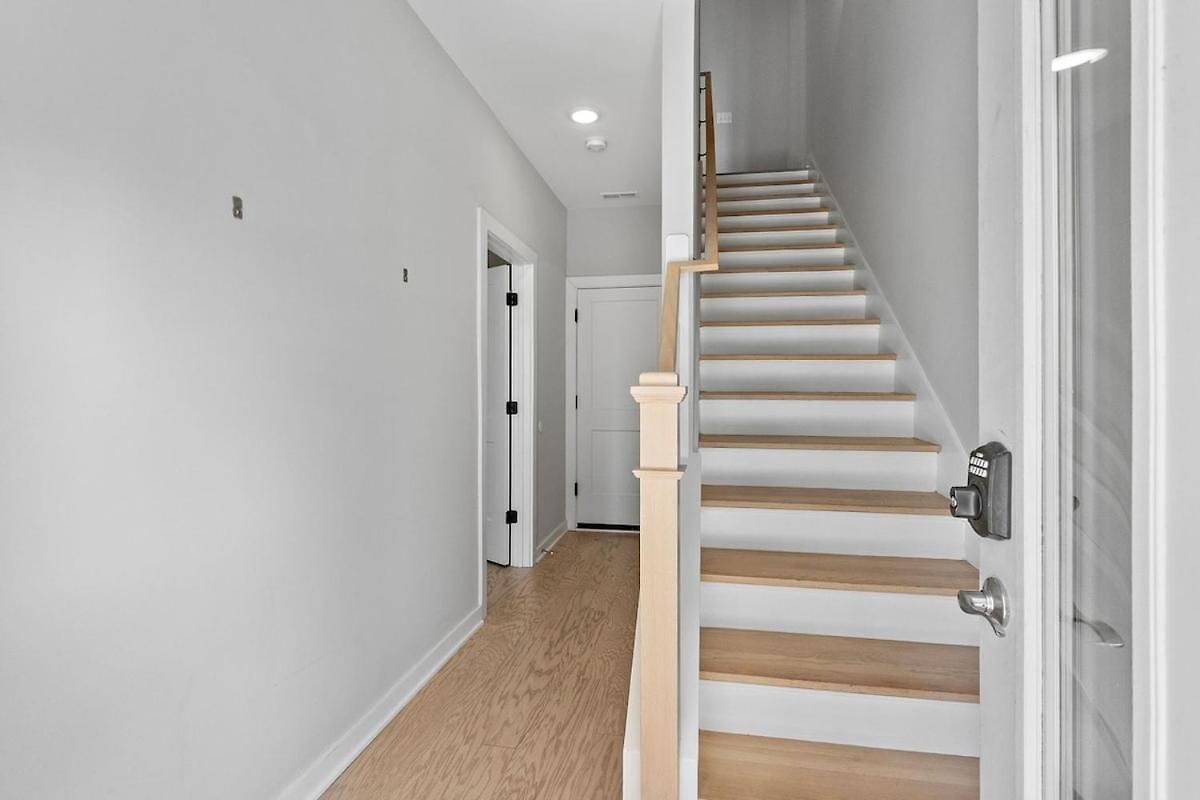 Holiday home Lucky 7 - Hip East Nash Townhouse & Rooftop Deck *
