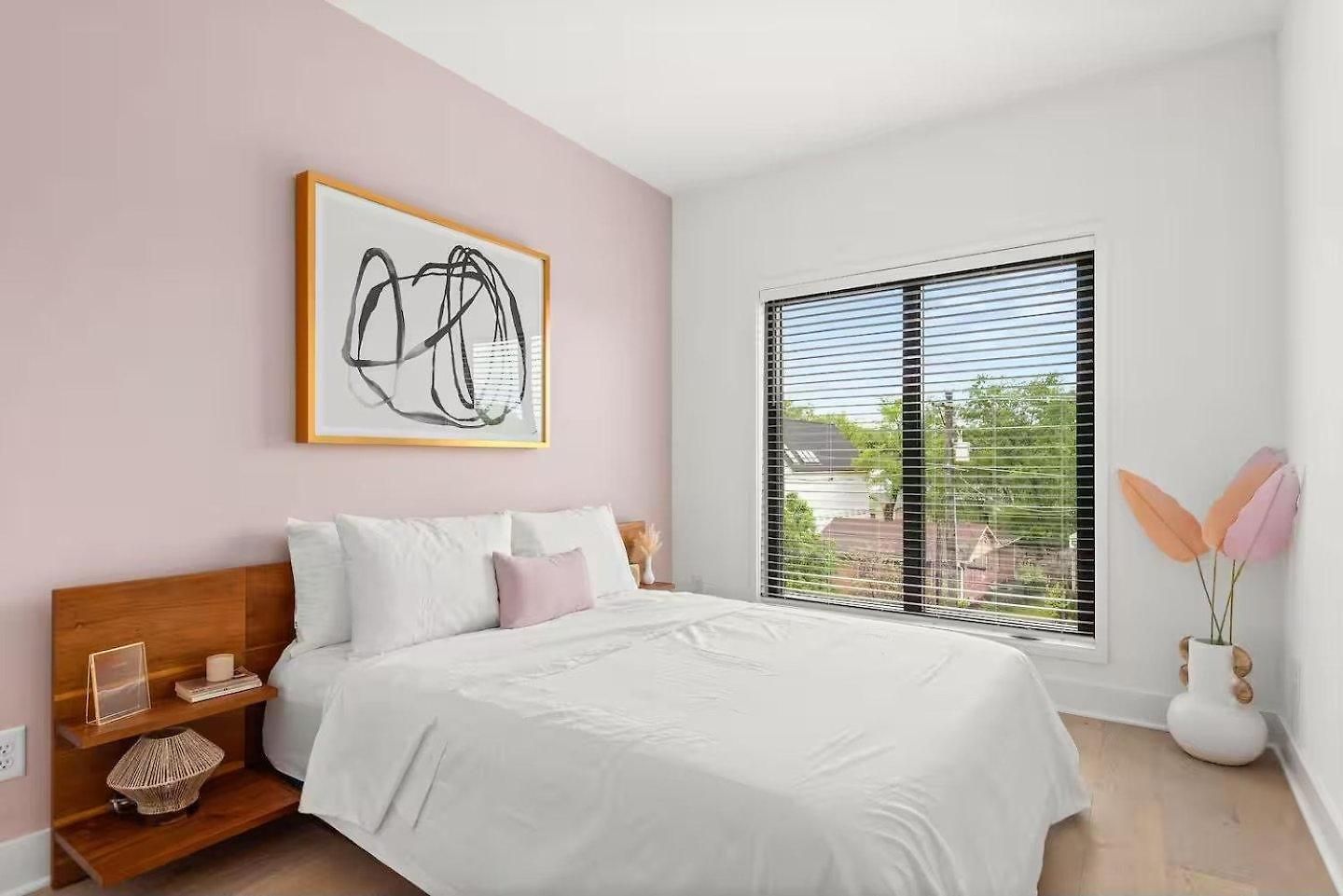 Holiday home Modern Palette - Private Patio - Mins To Broadway Nashville