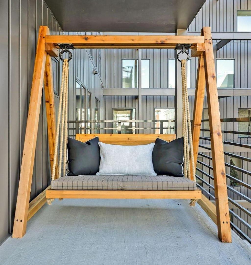 Hyve-anthem-private Balconies-walk To Broadway Holiday home
