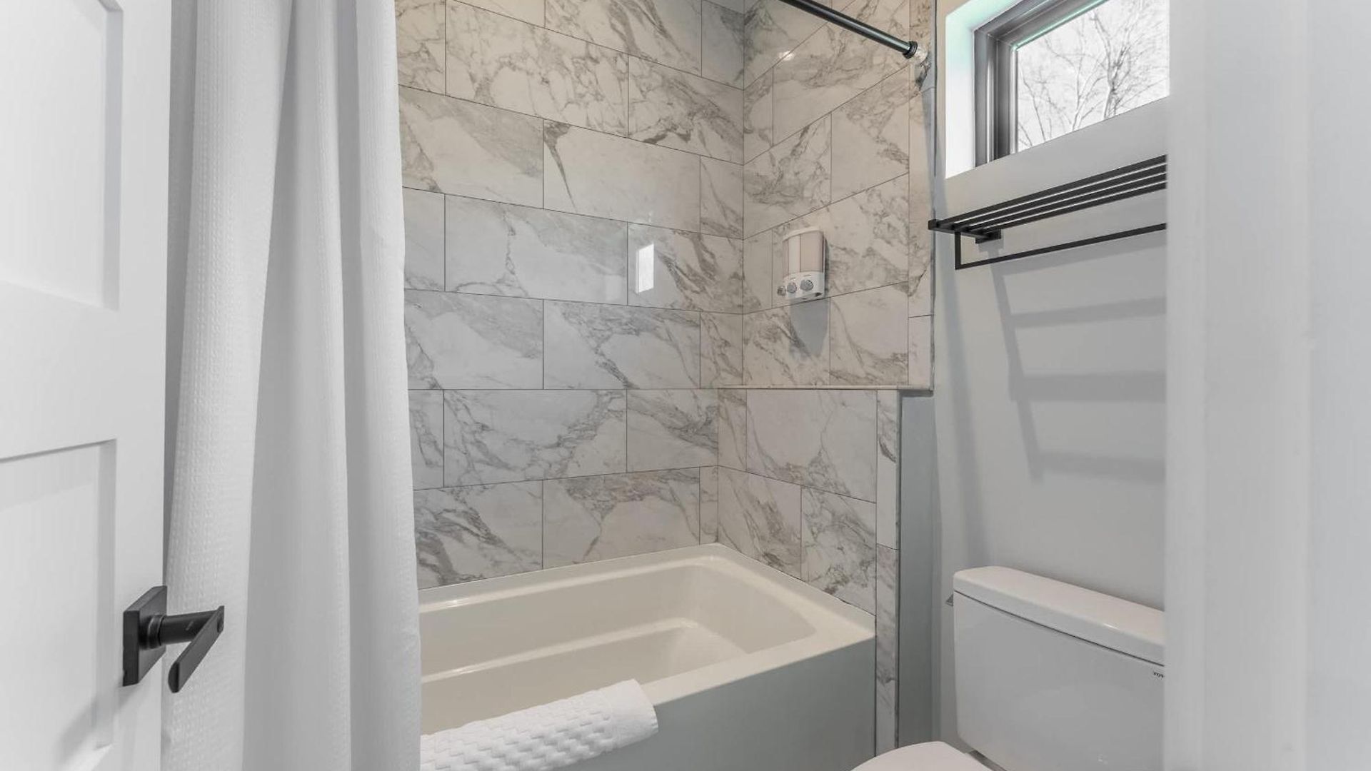 Holiday home High Note Hideaway- Modern 4br Oasis Near Opryland Nashville