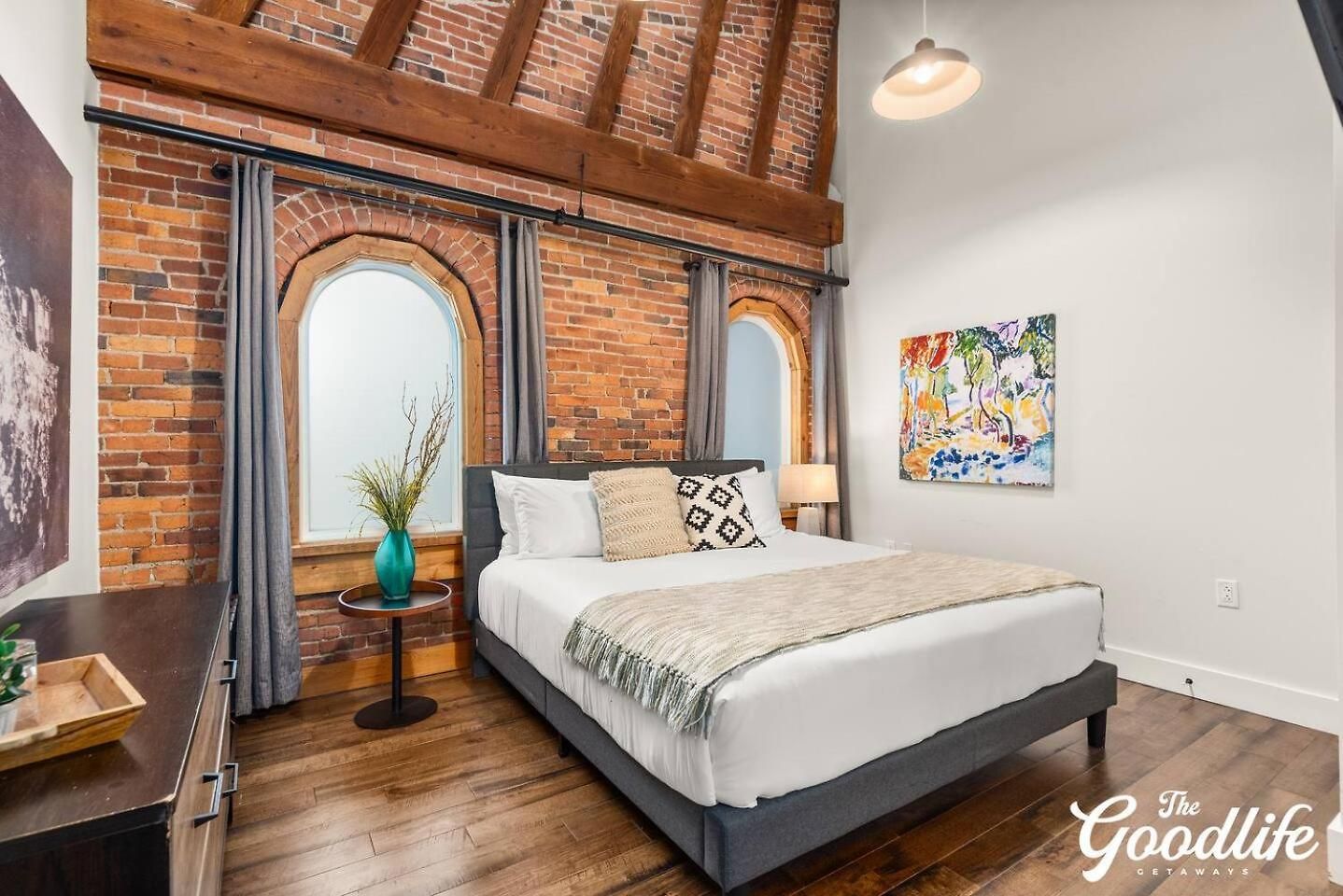 Rustic Loft W/ Speakeasy & Pool | Near Broadway * Nashville
