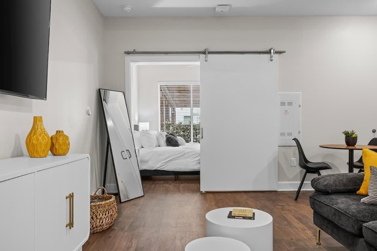 Apartment Modern 1br Walk To Gulch And Broadway Nashville