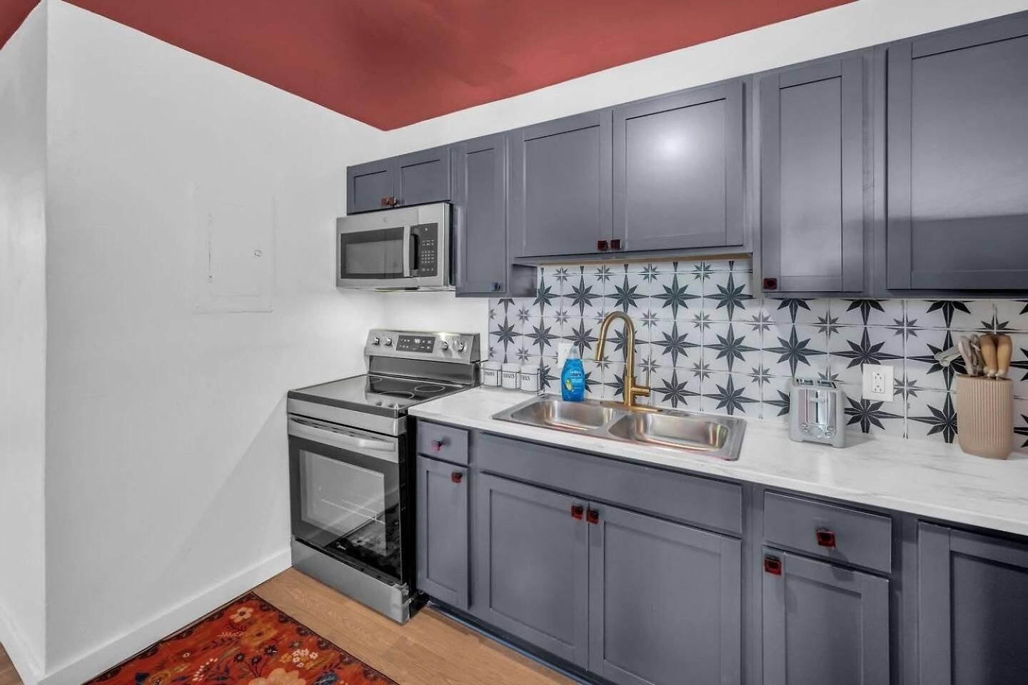 Spacious 2br Downtown | Free Parking Nashville