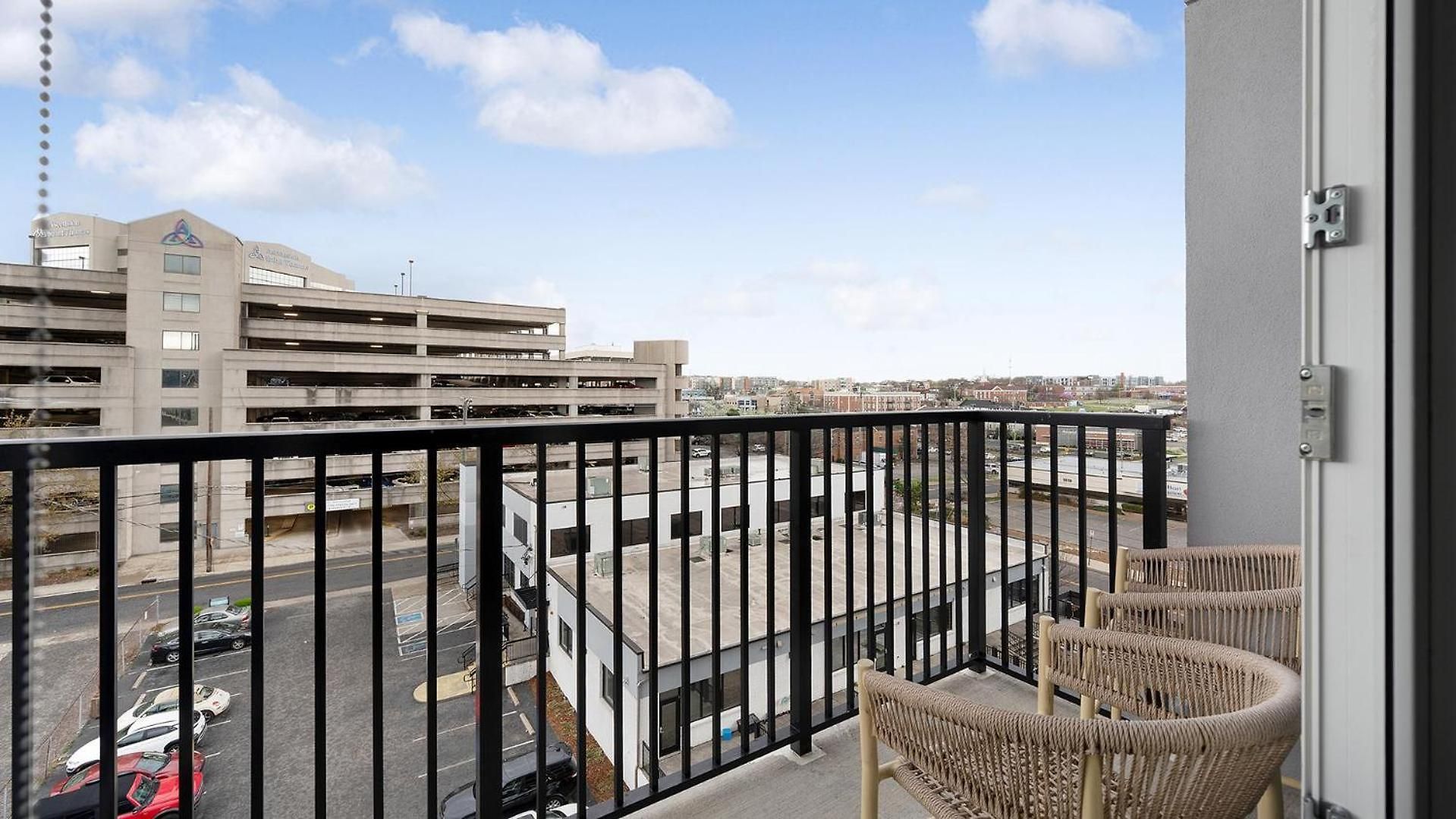 Apartment Landing Stunning 2bd Gym Pool *