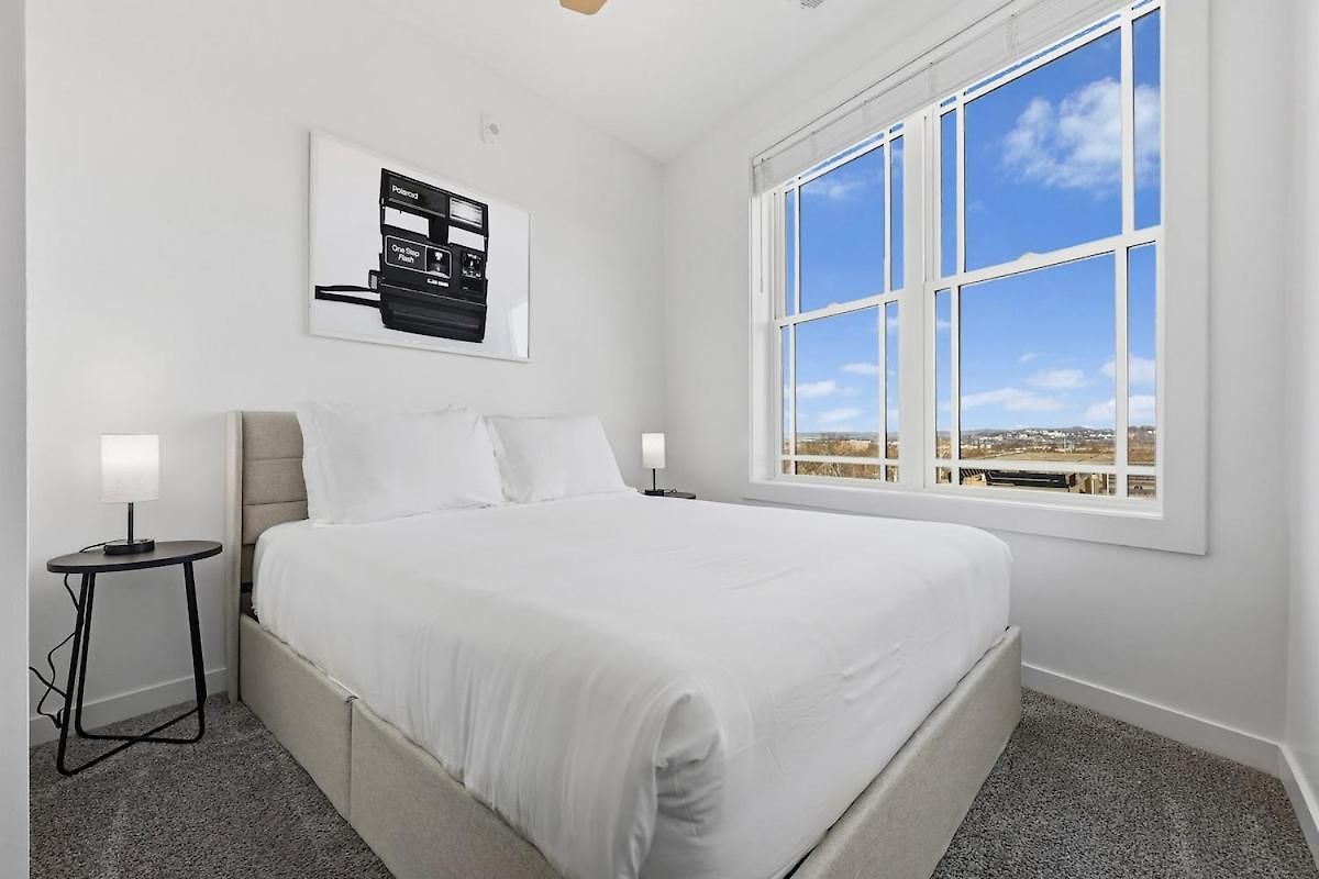 Peaceful Retreat - Views, Close To Broadway Apartment Nashville