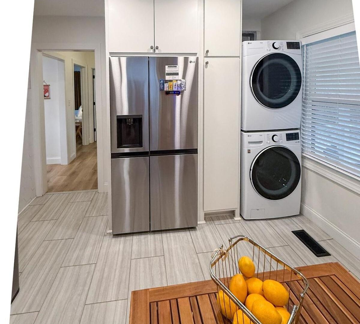 East 2br King Bed Retreat