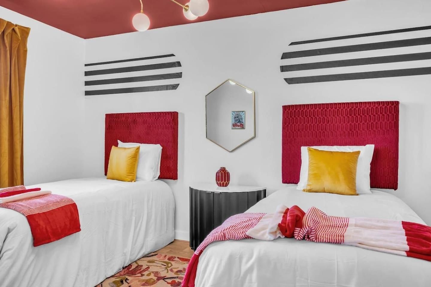 Spacious 2br Downtown | Free Parking Nashville
