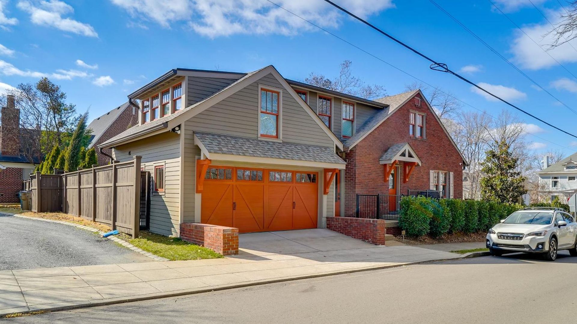 Apartment 1 Mi To Centennial Park, Couple's West End Retreat *