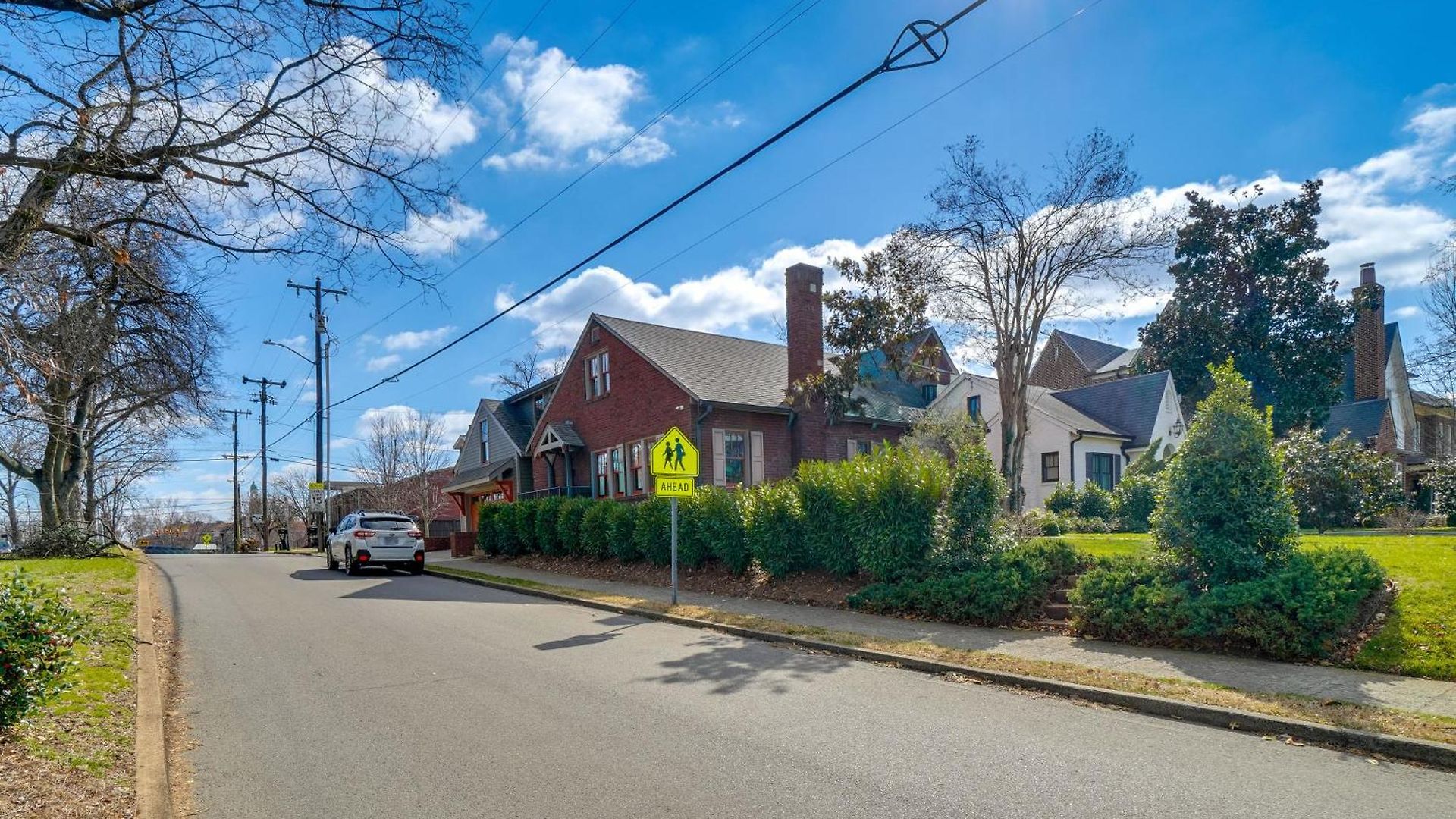 1 Mi To Centennial Park, Couple's West End Retreat Apartment
