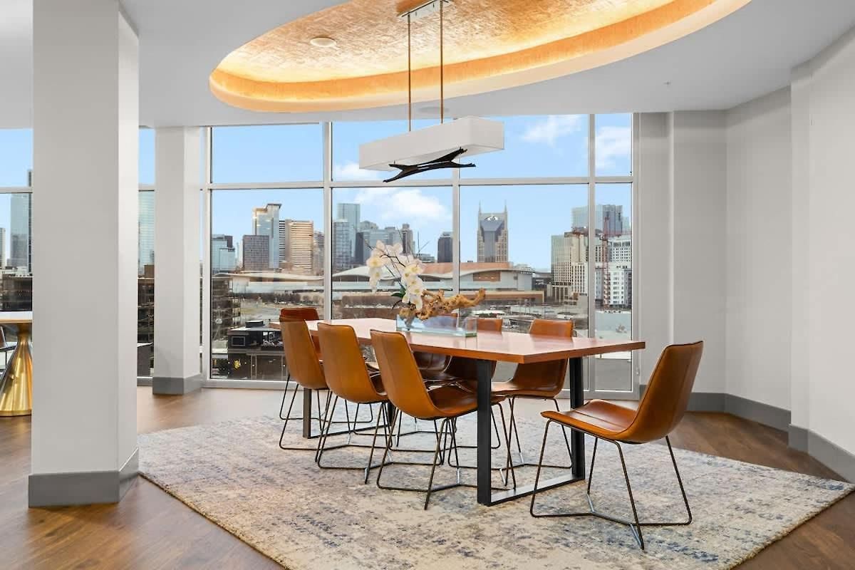 Apartment Stylish 1br With Pool & Gym In The Gulch Nashville