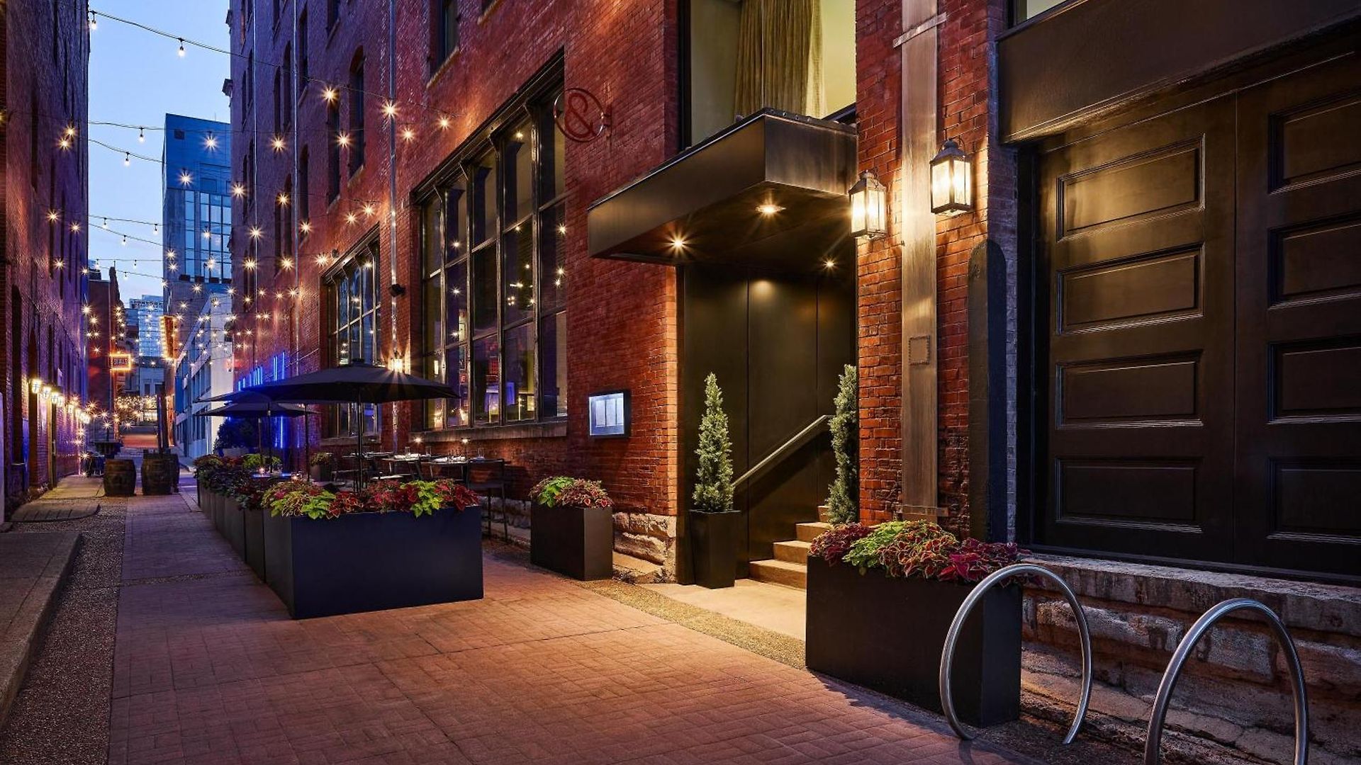 Hotel The Untitled Hotel, Tapestry Collection By Hilton 4*