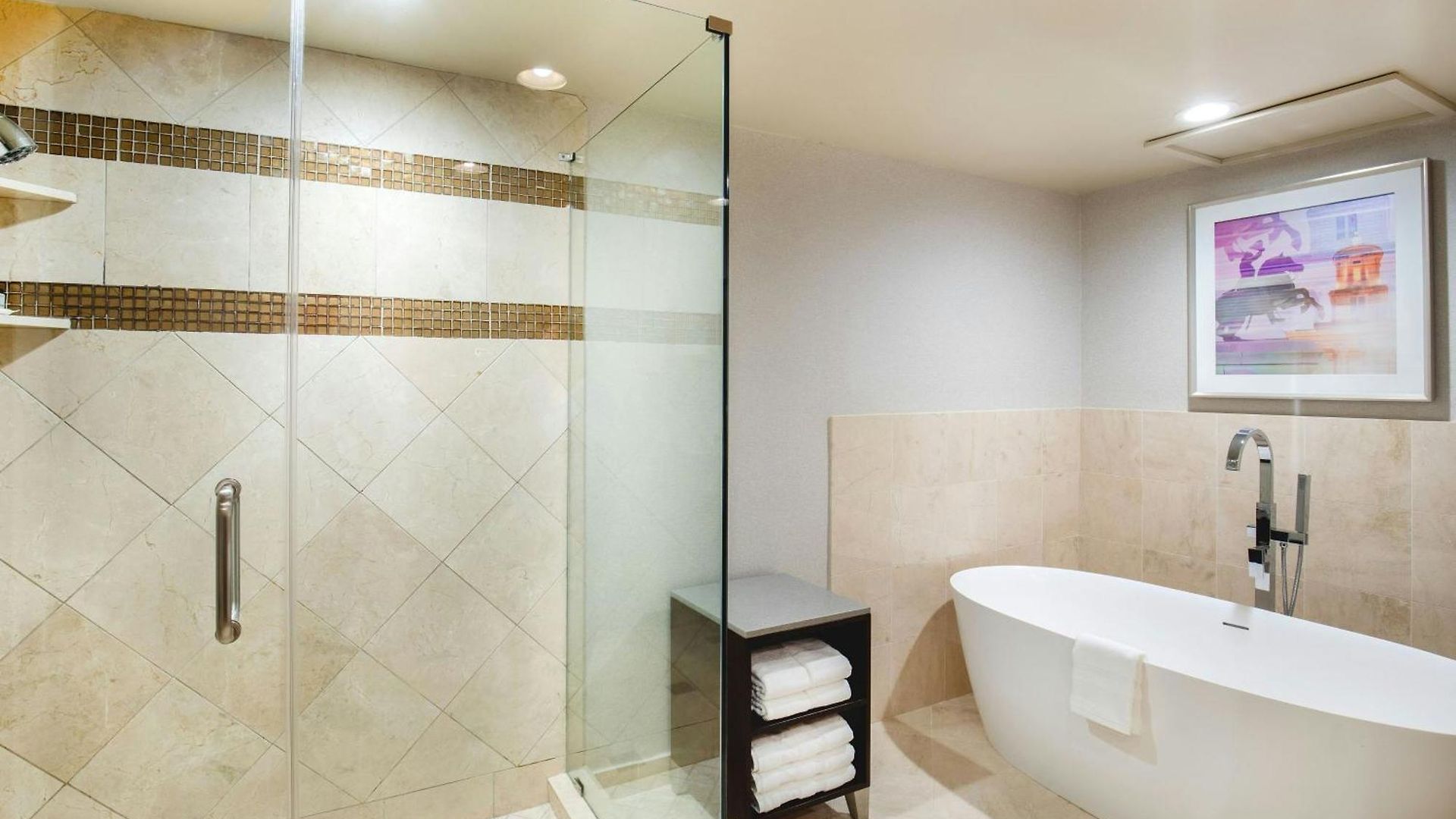 Sheraton Music Airport Hotel 4*