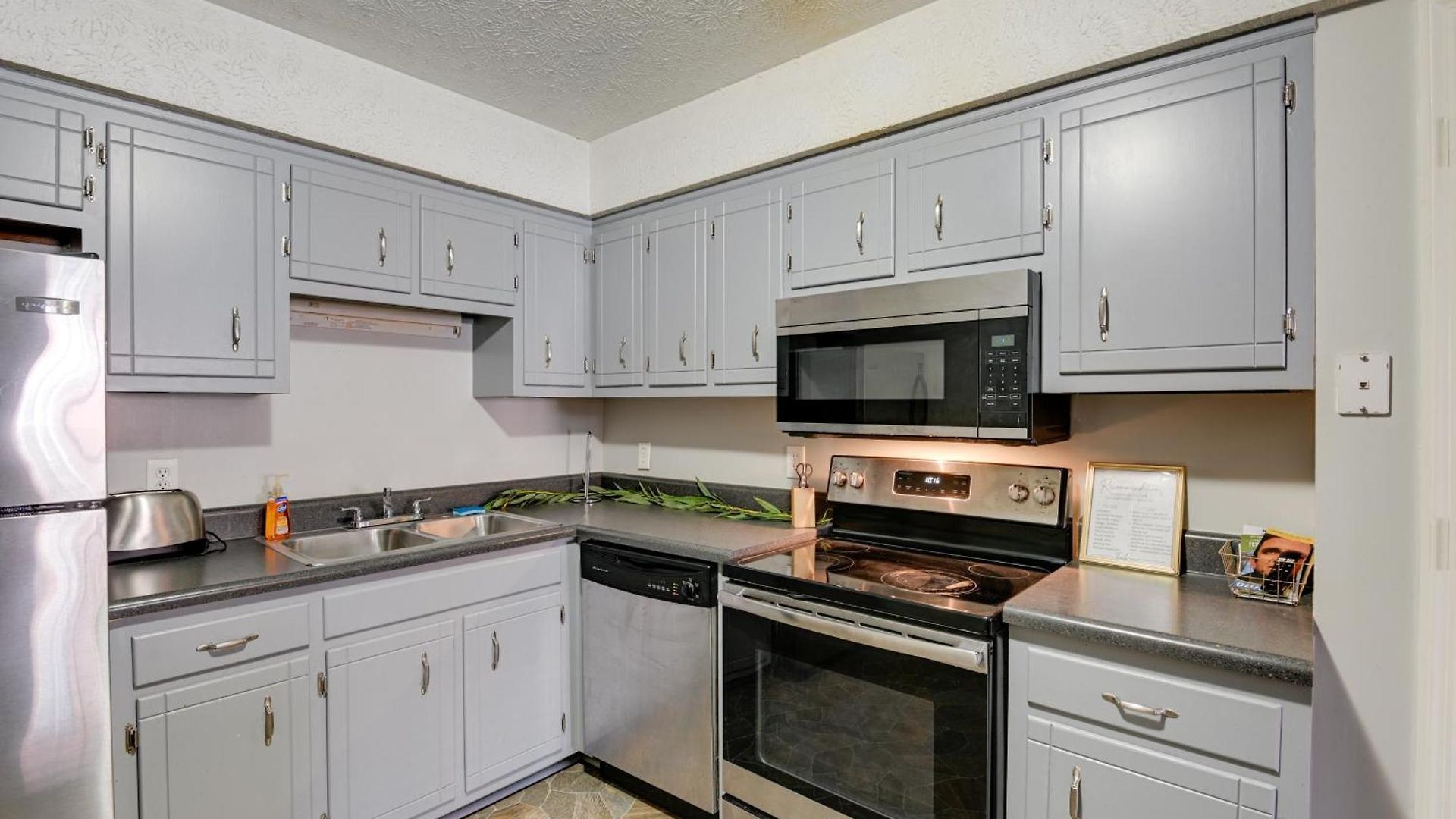 1 Mi To Dtwn: Pet-friendly In Nashville