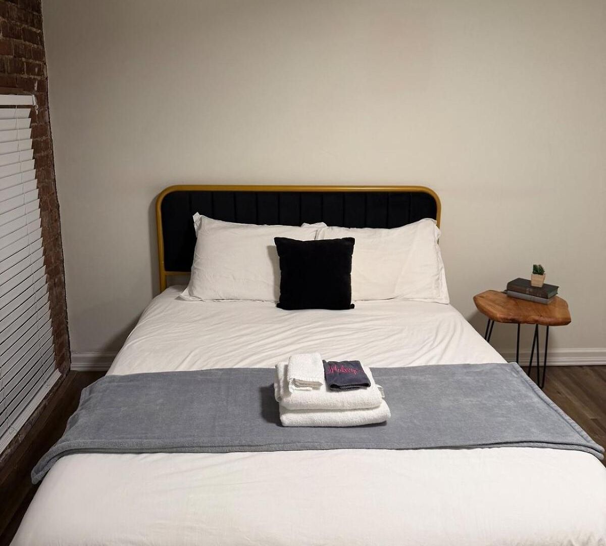 The Lofts At 107 3* Nashville