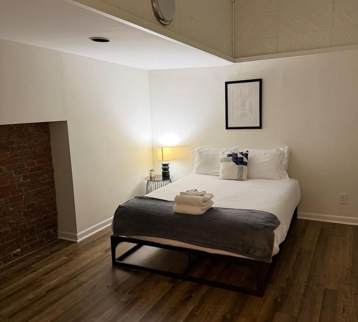 The Lofts At 107