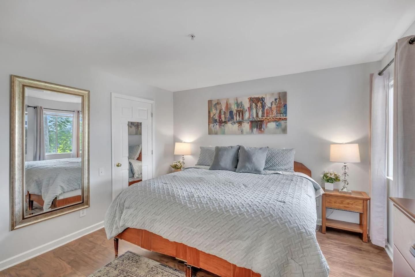 Nash Riverfront Condo, Sleeps 6, Walk To Broadway Apartment Nashville