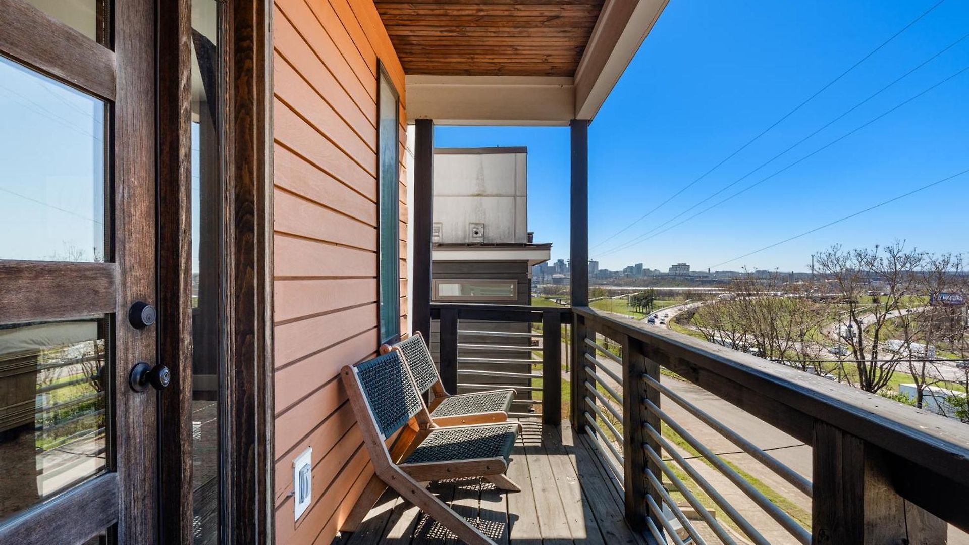 Holiday home Downtown Views With Rooftop Golf Grill And Firepit Only 8min To Broadway *