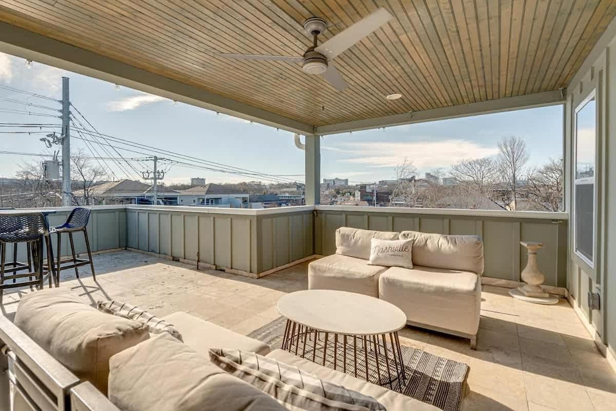 Cultured Coach - Music Row - Mins To Downtown * Nashville