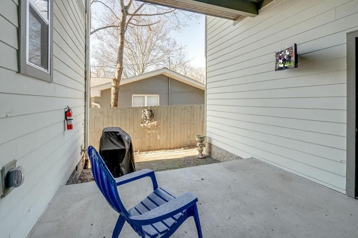 Cultured Coach - Music Row - Mins To Downtown * Nashville