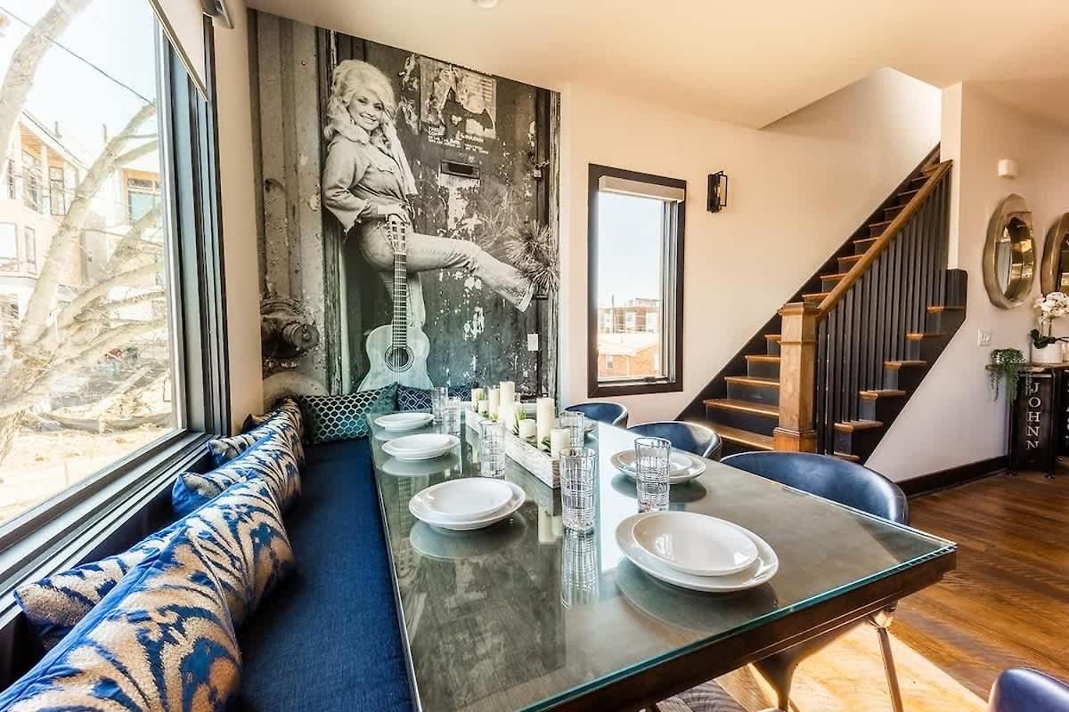 Luxe-broadway Getaway-heart Of Gulch-mins To Broadway Holiday home *