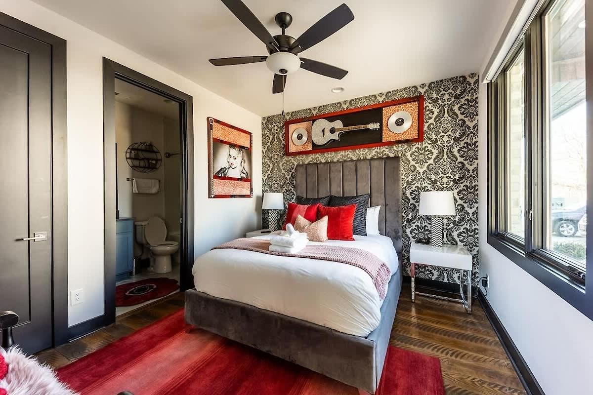Luxe-broadway Getaway-heart Of Gulch-mins To Broadway Holiday home Nashville