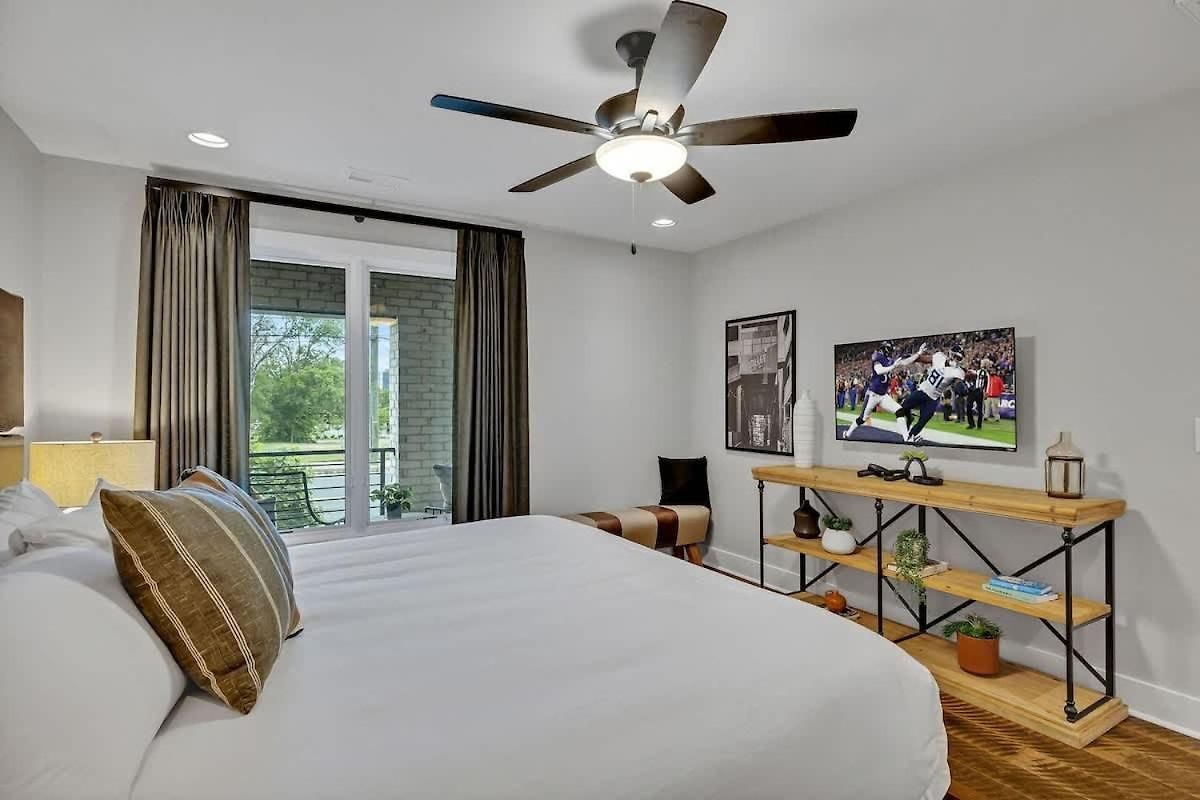 Downtown Dolly - Heart Of Gulch - Rooftop Hot Tub Holiday home *